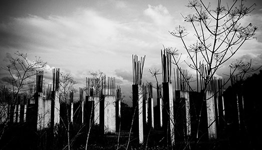 Fino al 27.XI.2016 | Adelaide di Nunzio, Unfinished, architetture criminali | Mediterranea, Napoli